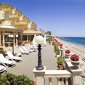 מלון Hellenia Yachting & Spa, גיארדיני נאקסוס